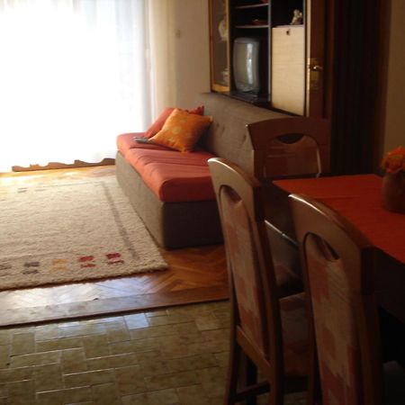 Apartments Xenia Petrcane Buitenkant foto